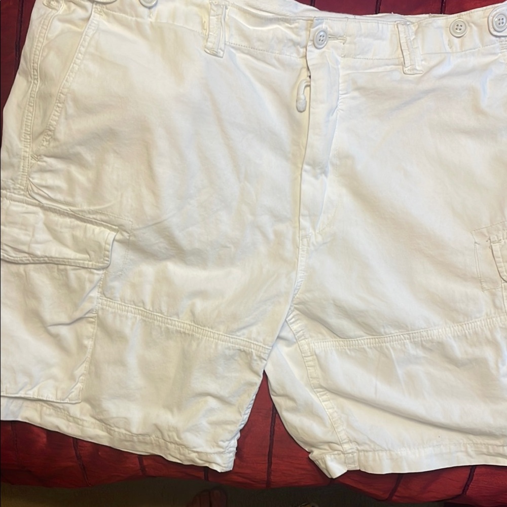 Polo by Ralph Lauren White Cargo Shorts Durable Summer Essential